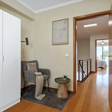 Super Rabbit Apartment